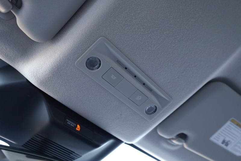 Nissan Kicks Vehicle Image 17