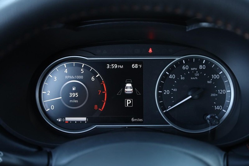 Nissan Versa Vehicle Image 10