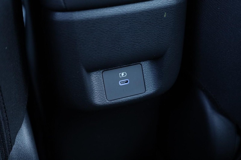 Nissan Versa Vehicle Image 20