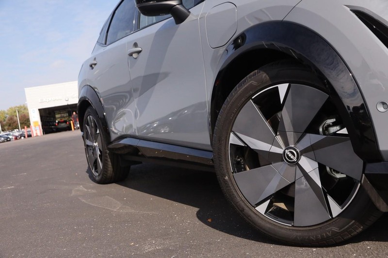 Nissan ARIYA Vehicle Image 03