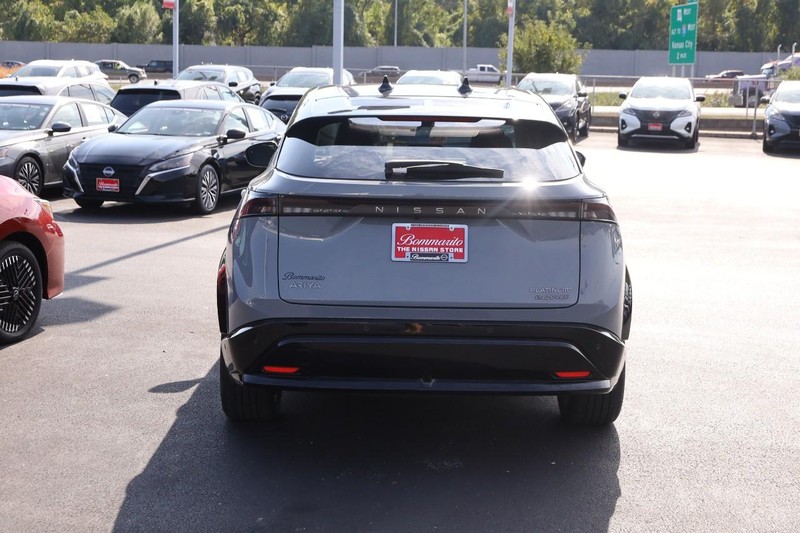 Nissan ARIYA Vehicle Image 06