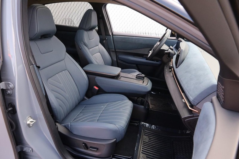 Nissan ARIYA Vehicle Image 26