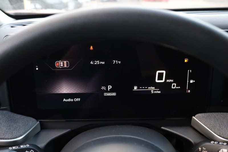 Nissan Kicks Vehicle Image 10