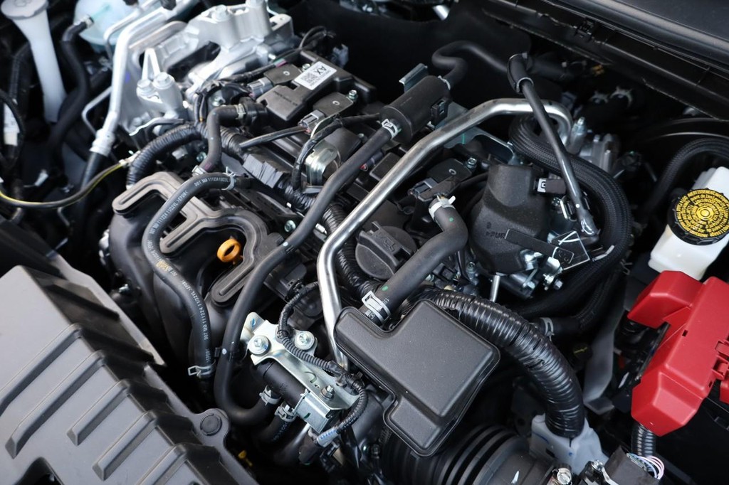 Nissan Kicks Vehicle Full-screen Gallery Image 28