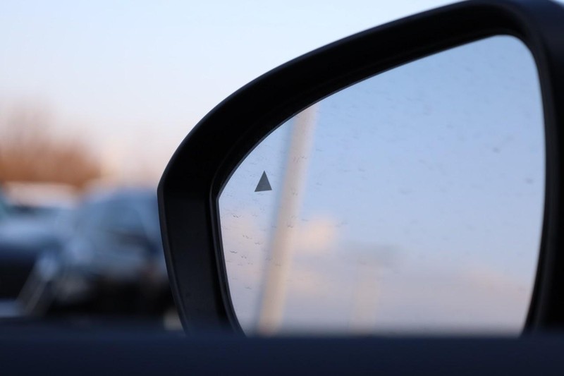 Nissan Kicks Vehicle Full-screen Gallery Image 22