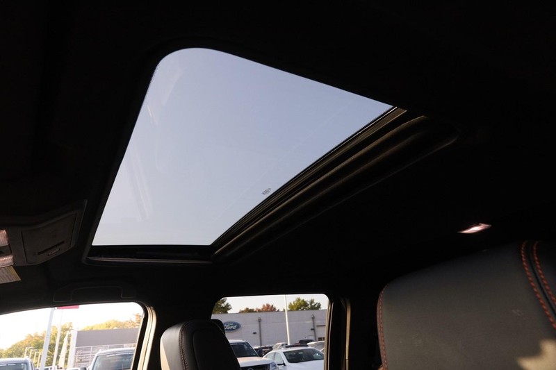 Nissan Frontier Vehicle Image 08
