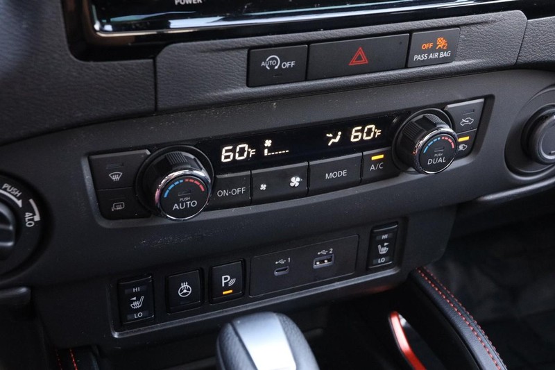 Nissan Frontier Vehicle Image 18