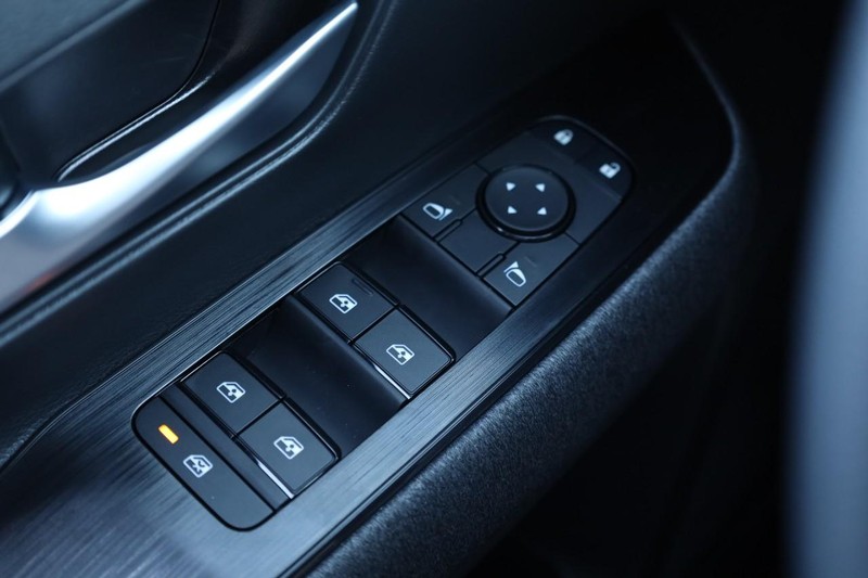 Nissan Kicks Vehicle Image 18