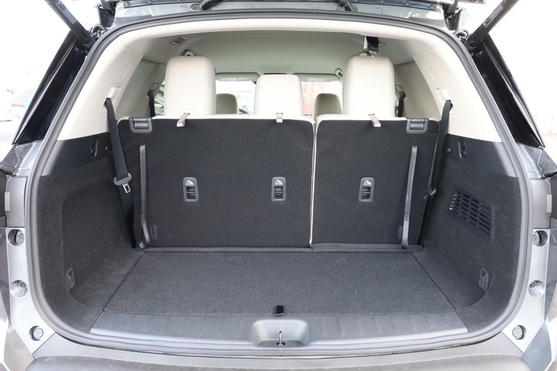 Nissan Pathfinder Vehicle Image 07