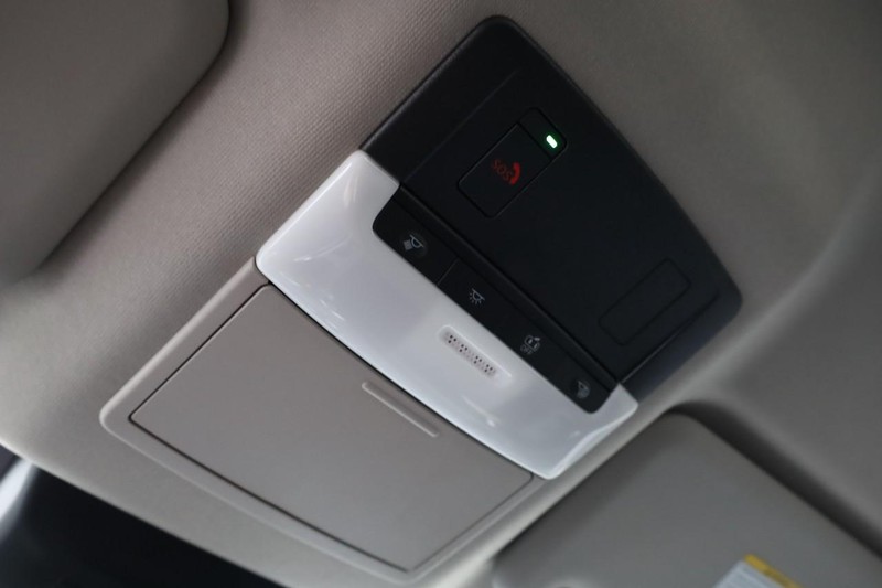 Nissan Sentra Vehicle Image 17