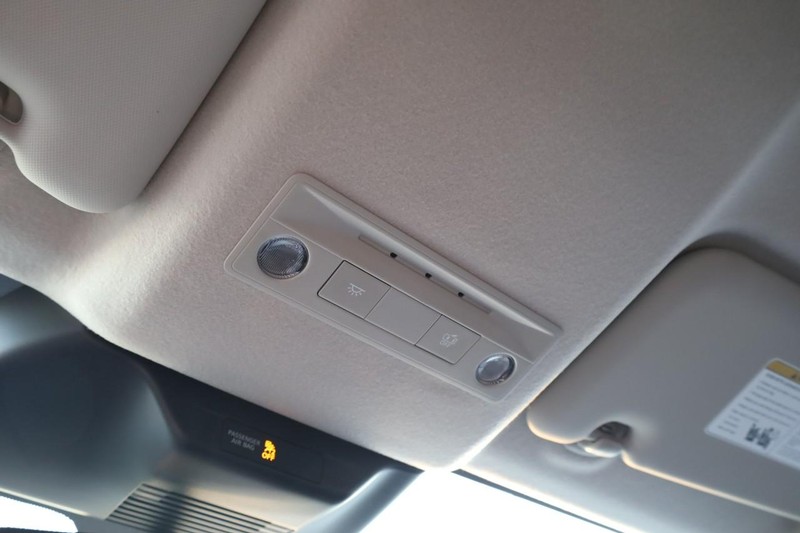 Nissan Kicks Vehicle Image 17