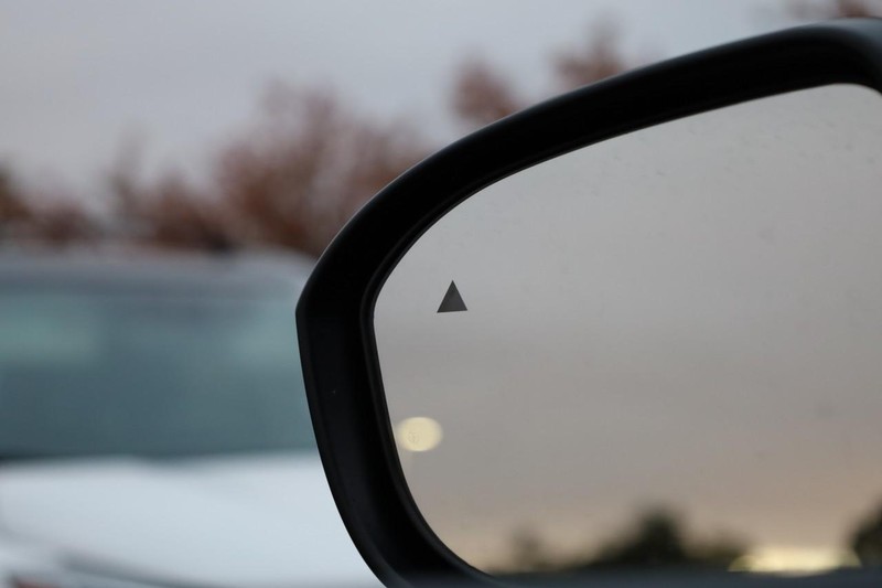 Nissan Kicks Vehicle Image 19