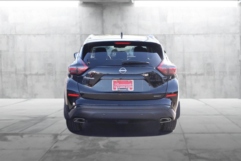 Nissan Murano Vehicle Image 06