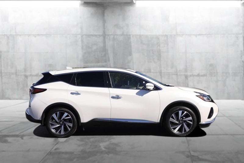 Nissan Murano Vehicle Image 05