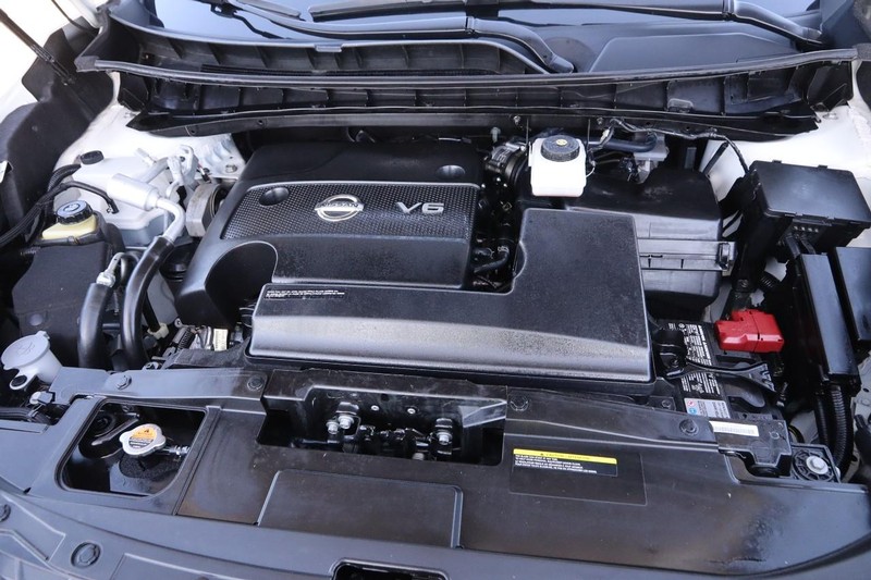Nissan Murano Vehicle Image 28