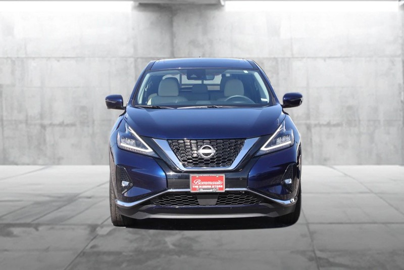 Nissan Murano Vehicle Image 04