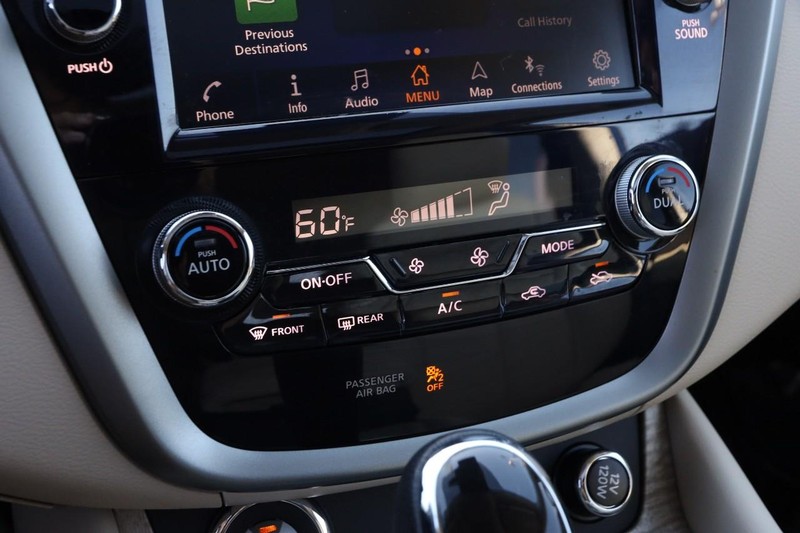 Nissan Murano Vehicle Image 19