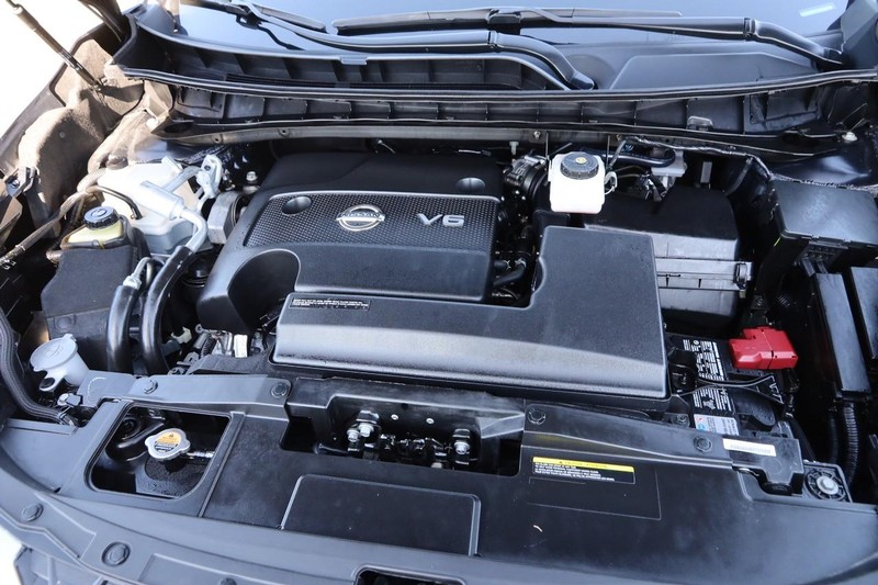 Nissan Murano Vehicle Image 28