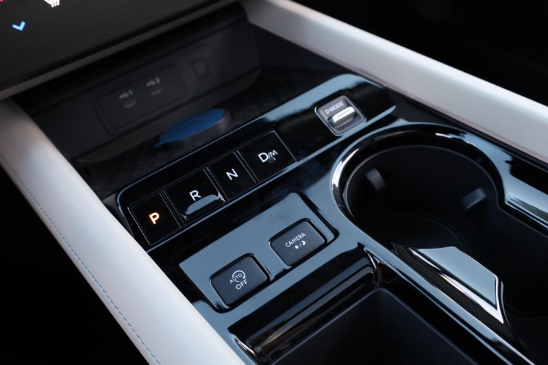 Nissan Murano Vehicle Image 20