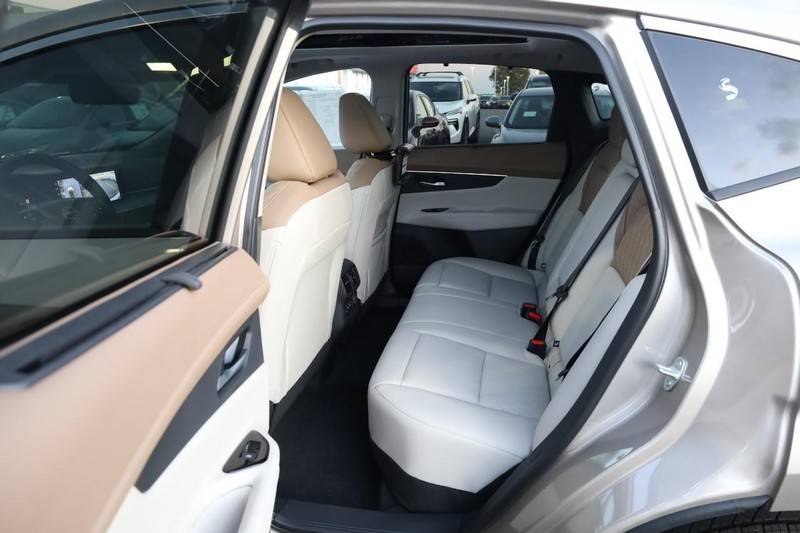 Nissan Murano Vehicle Image 25