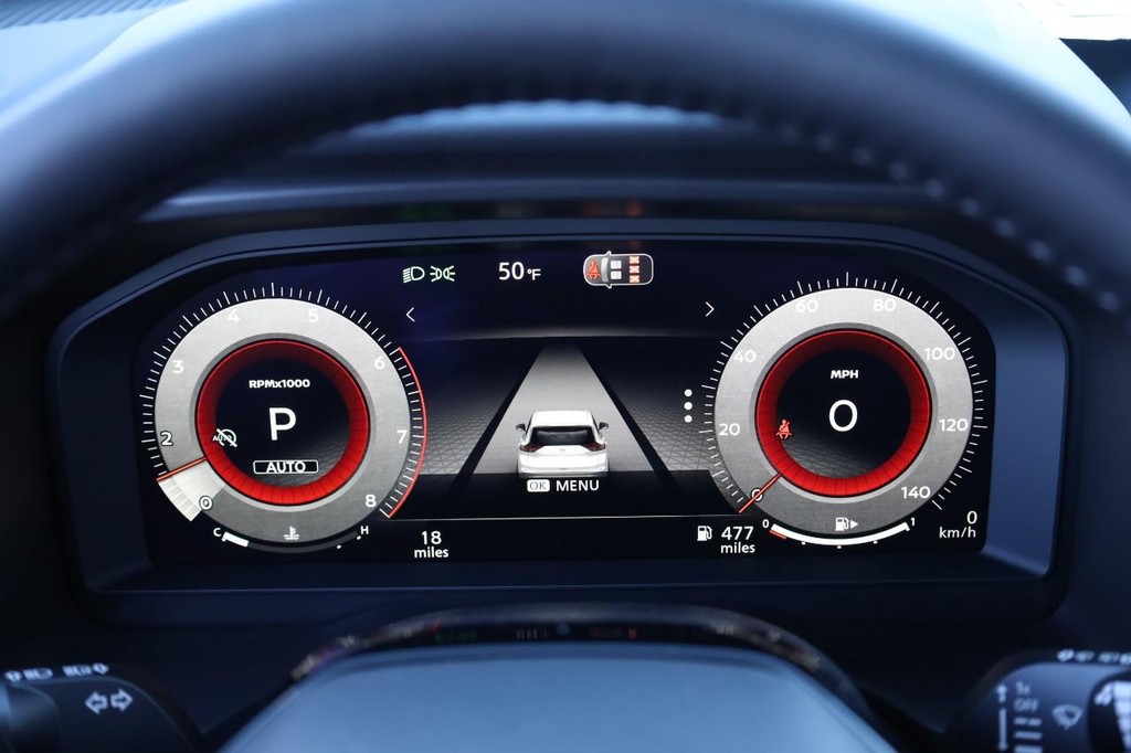 Nissan Rogue Vehicle Image 12