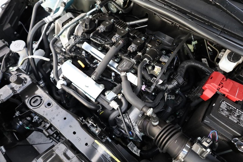 Nissan Versa Vehicle Full-screen Gallery Image 24