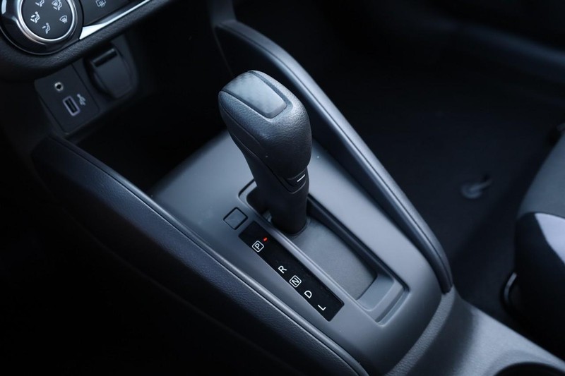 Nissan Versa Vehicle Image 15