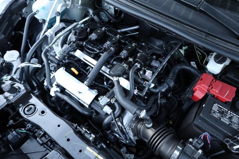 Nissan Versa Vehicle Image 24