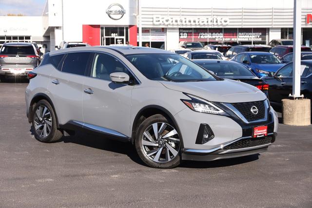 2024 Nissan Murano SL at Frazier Automotive in Hazelwood MO