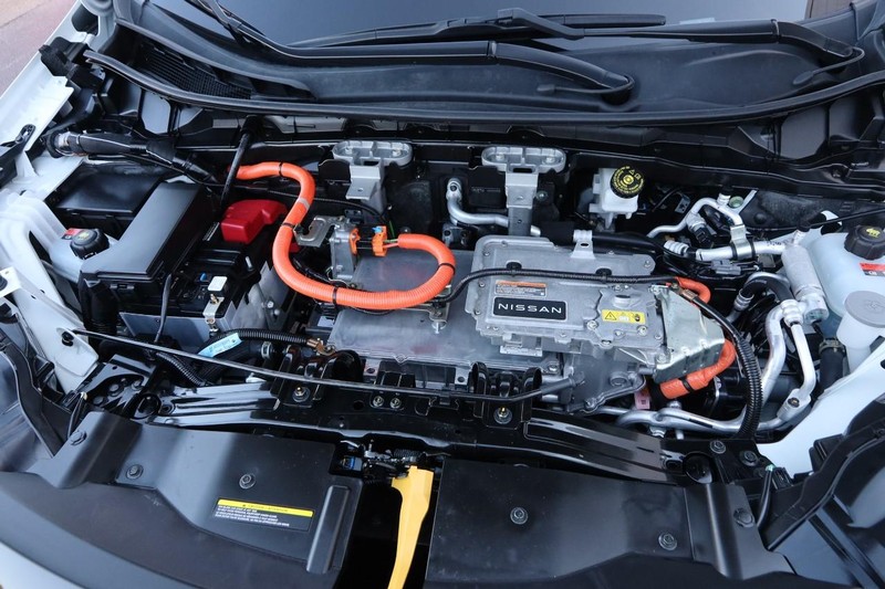 Nissan ARIYA Vehicle Full-screen Gallery Image 28