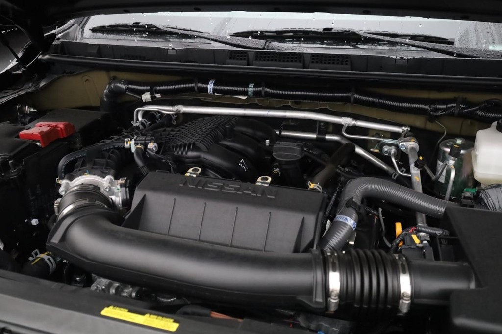 Nissan Frontier Vehicle Image 22