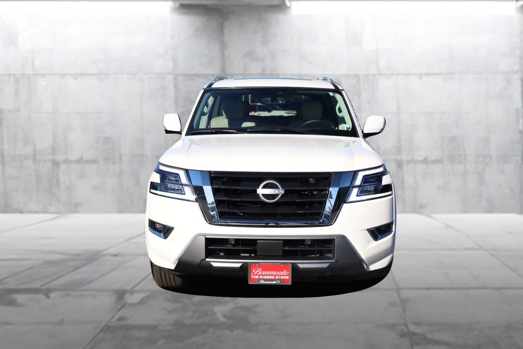 Nissan Armada Vehicle Image 04