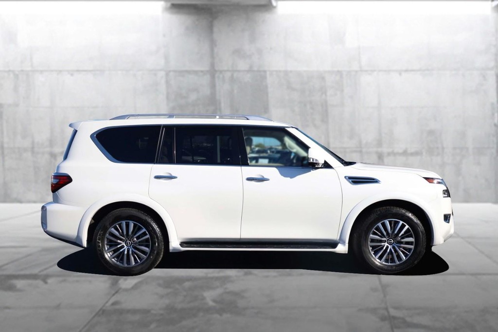 Nissan Armada Vehicle Image 05
