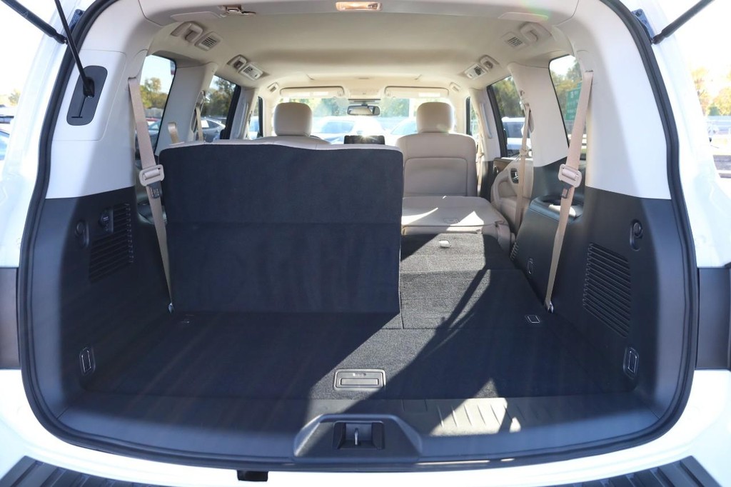 Nissan Armada Vehicle Image 08