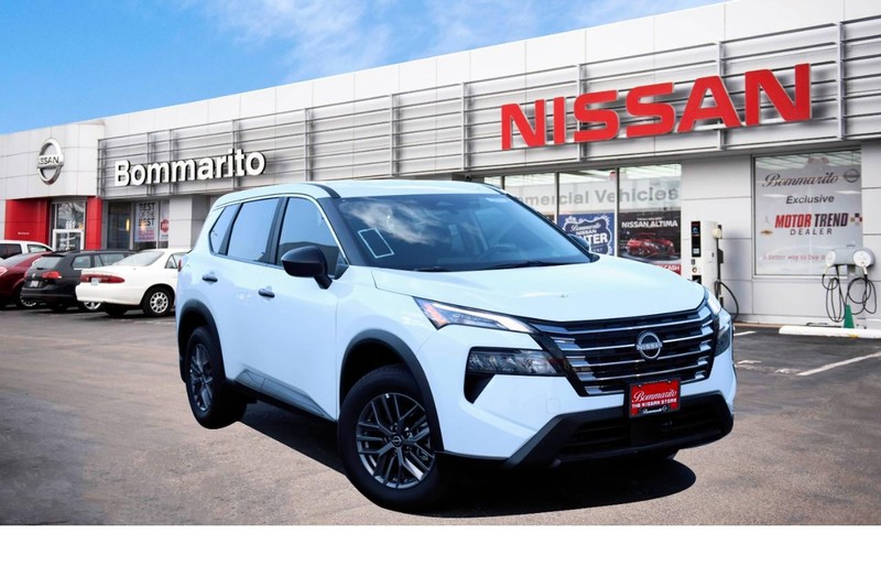 Nissan Rogue Vehicle Image 25