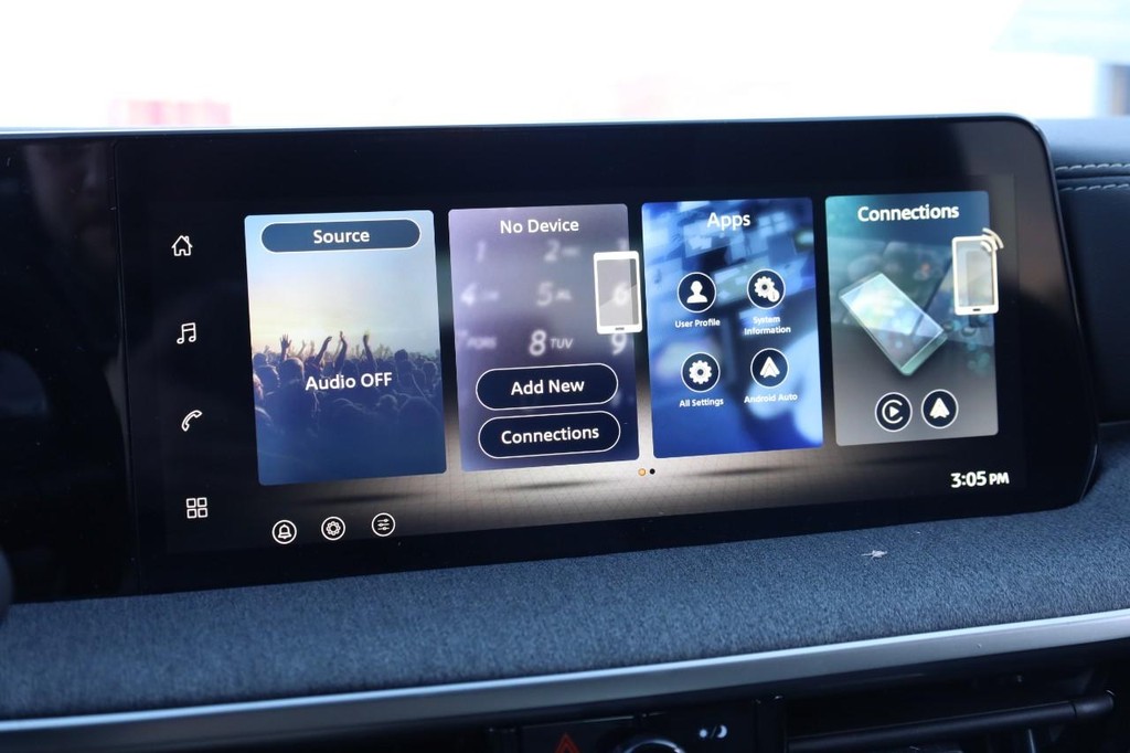 Nissan Kicks Vehicle Image 11