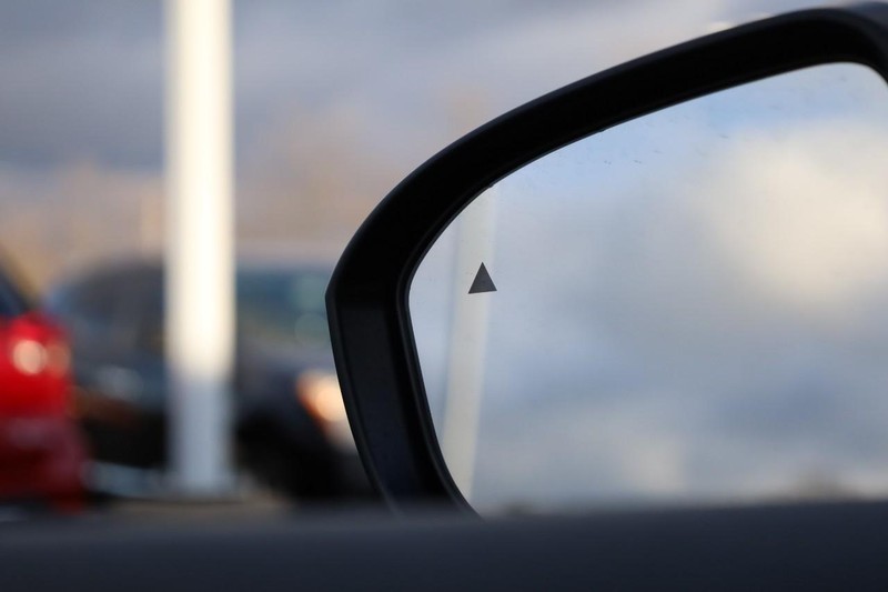 Nissan Kicks Vehicle Full-screen Gallery Image 20