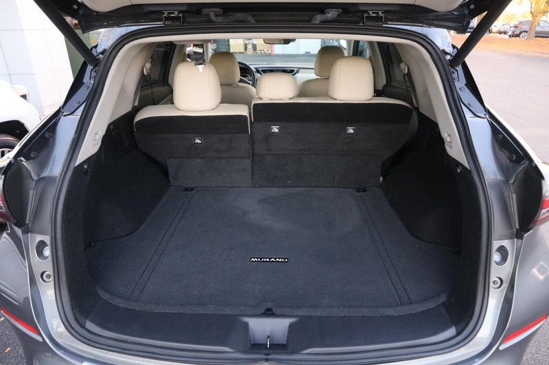 Nissan Murano Vehicle Image 07