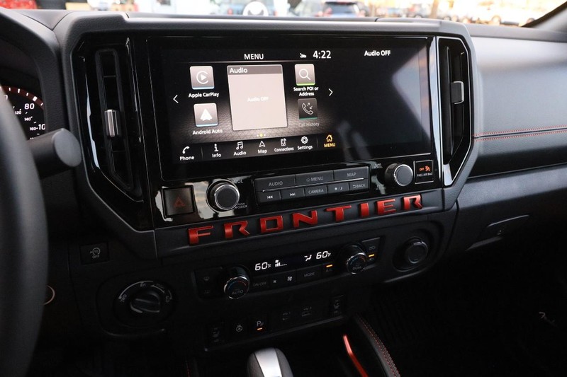 Nissan Frontier Vehicle Image 17