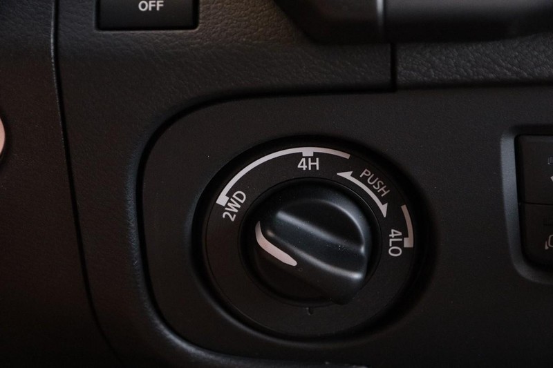 Nissan Frontier Vehicle Image 20