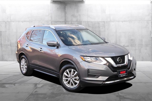 Used 2019 Nissan Rogue SV with VIN KNMAT2MT5KP548095 for sale in Hazelwood, MO