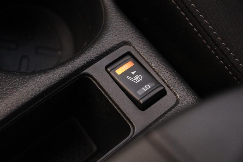 Nissan Rogue Vehicle Image 19