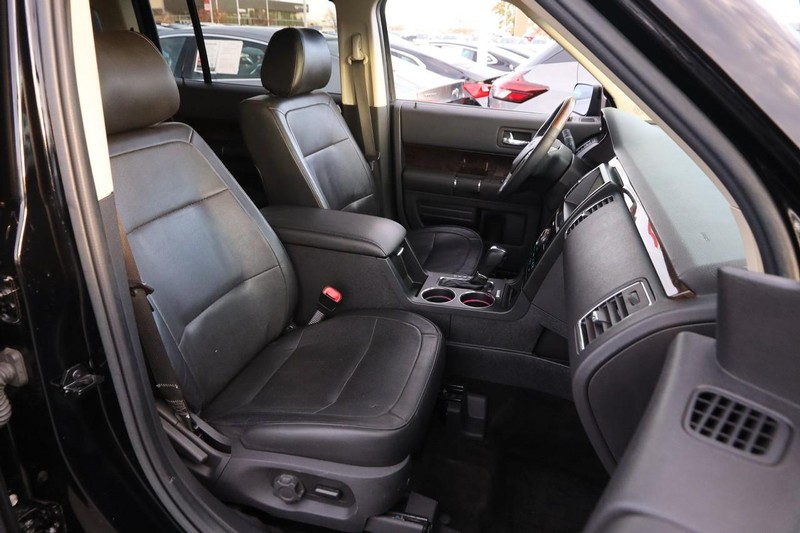 Ford Flex Vehicle Full-screen Gallery Image 25