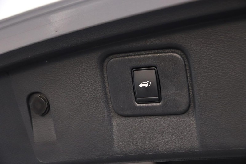 Nissan Murano Vehicle Image 08