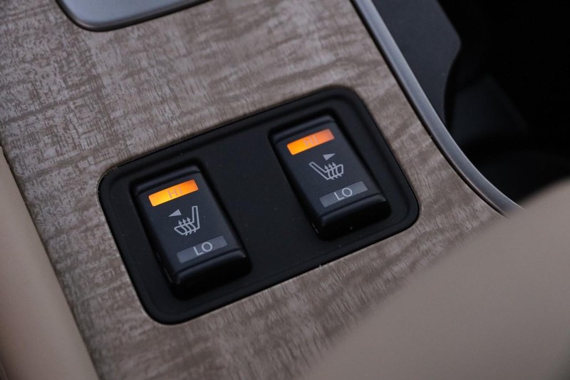 Nissan Murano Vehicle Image 20