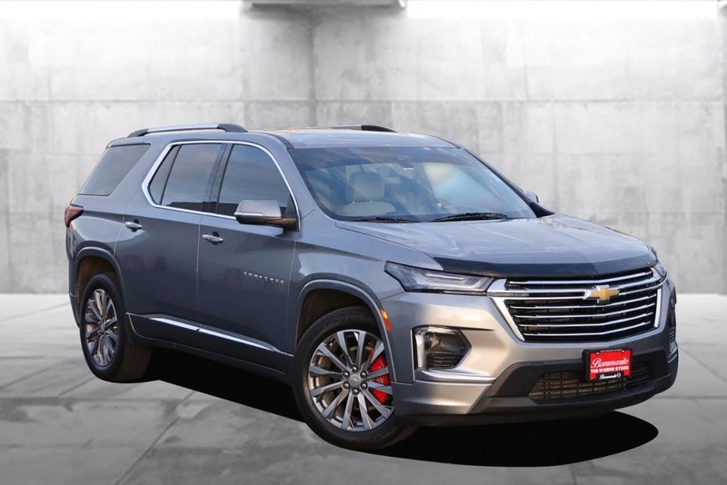 Chevrolet Traverse Vehicle Full-screen Gallery Image 02