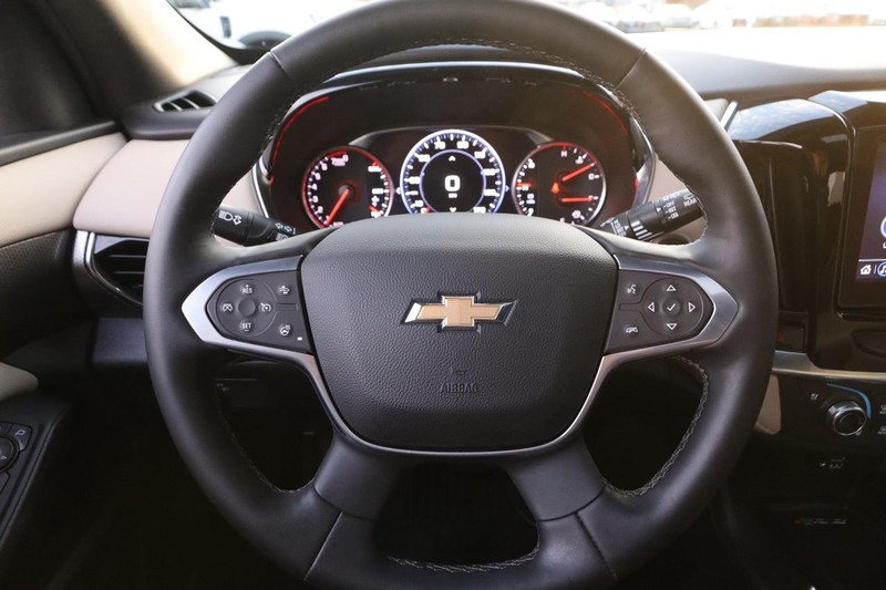 Chevrolet Traverse Vehicle Full-screen Gallery Image 13