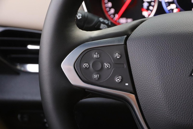 Chevrolet Traverse Vehicle Full-screen Gallery Image 14