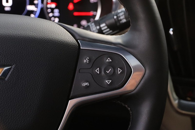 Chevrolet Traverse Vehicle Full-screen Gallery Image 15