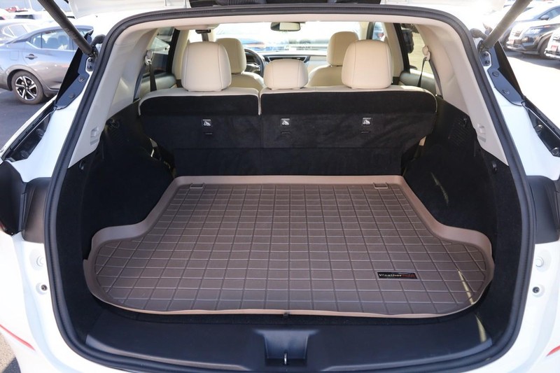 Nissan Murano Vehicle Image 07